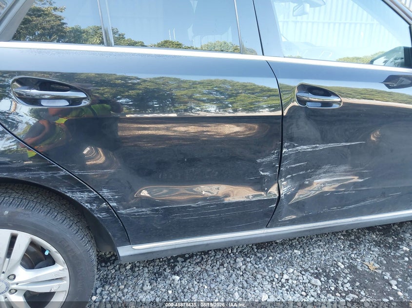 2012 Mercedes-benz M-klasse VIN 4JGDA5HB9CA010053 IAAI salvage auction — RIGHT SIDE, Salvage (New Jersey), sold $3,825 on 2026-09-04 (photo 6)