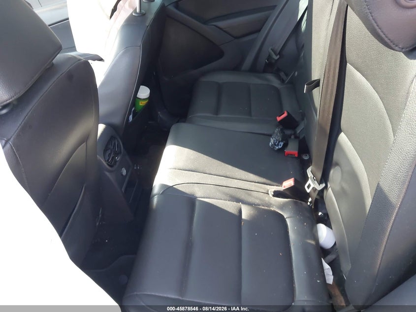 2012 Volkswagen Tiguan VIN WVGAV7AX0CW088393 IAAI salvage auction — FRONT & REAR, Wait Title, sold $375 on 2026-08-27 (photo 8)