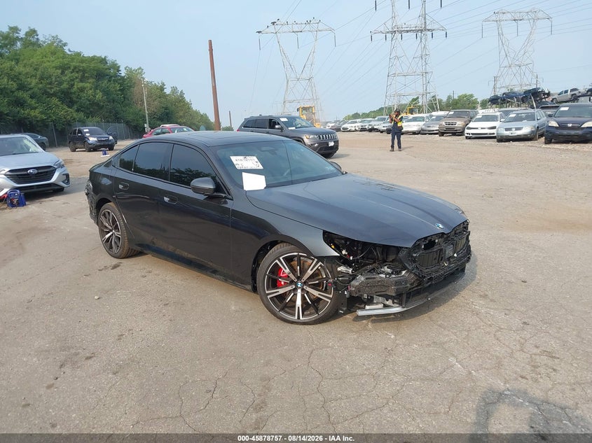 2026 BMW 5er VIN WBA53FJ05TCX66451 — IAAI salvage auction photo
