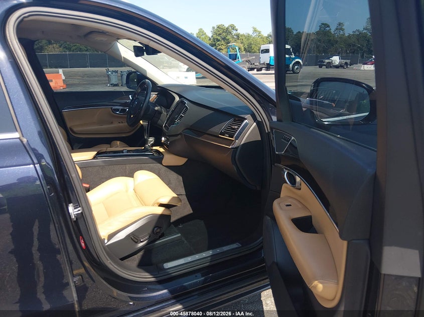 2016 Volvo Xc90 VIN YV4A22PK3G1031973 IAAI salvage auction — NORMAL WEAR, Repossession Paperwork (South Carolina), sold $4,500 on 2026-08-22 (photo 5)