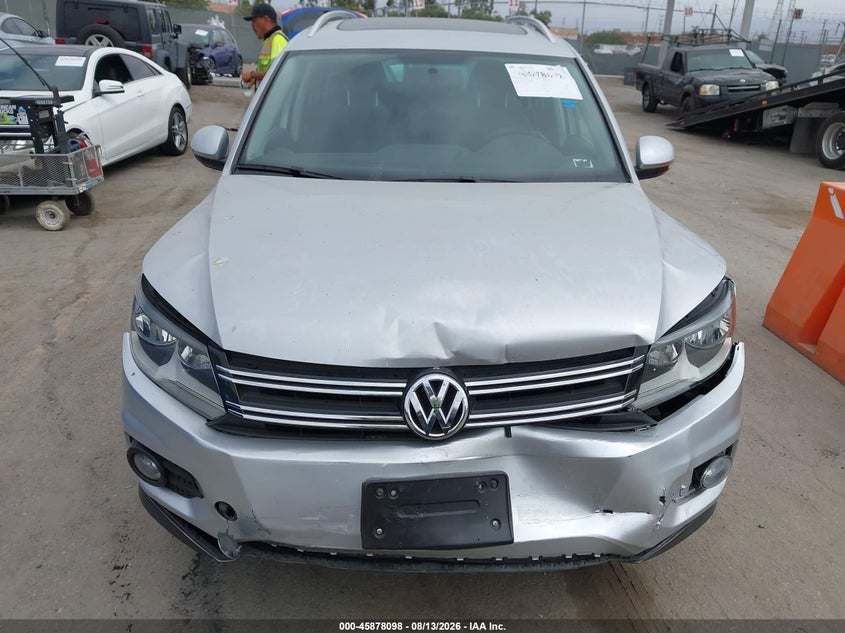 2014 Volkswagen Tiguan VIN WVGAV3AX7EW591723 IAAI salvage auction — UNKNOWN, Clear - Dealer Only (California), sold $2,000 on 2026-08-19 (photo 6)