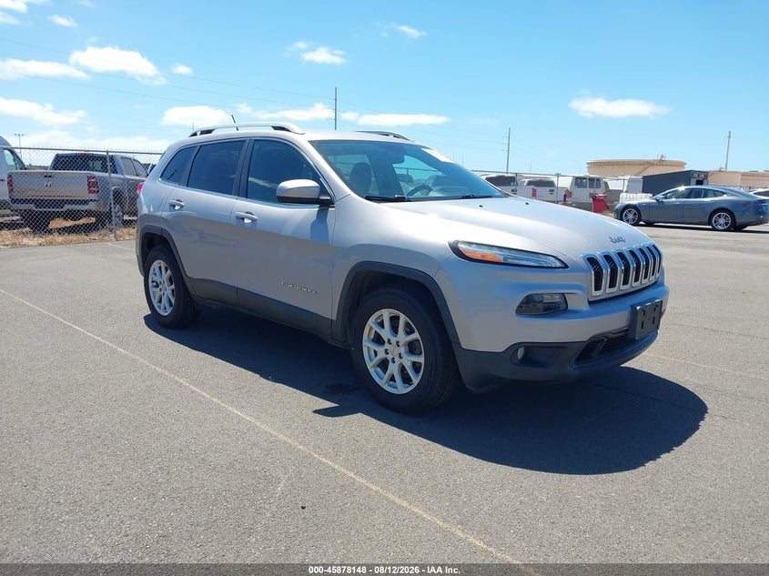2018 Jeep Cherokee VIN 1C4PJMCB6JD528619 — IAAI salvage auction photo