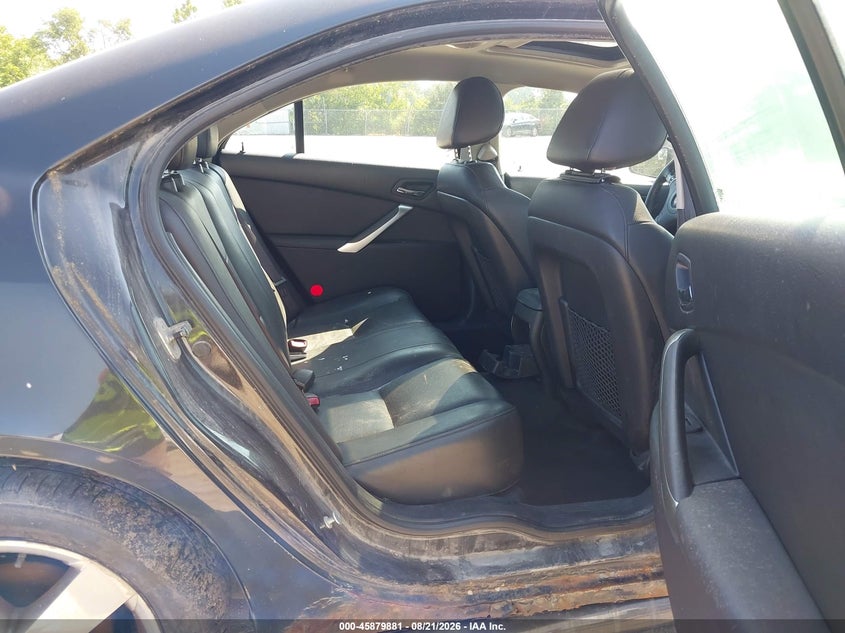 2010 Pontiac G6 VIN 1G2ZA5EK3A4155586 IAAI salvage auction — NORMAL WEAR, Clear (Illinois), sold $400 on 2026-09-08 (photo 8)