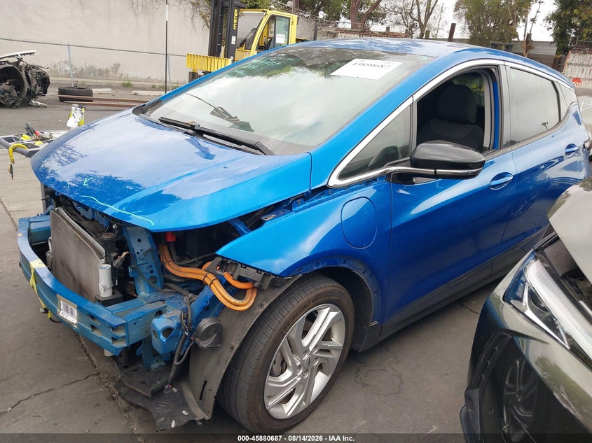 2022 Chevrolet Bolt euv VIN 1G1FW6S05N4101004 IAAI salvage auction — FRONT END, Wait Title, sold $5,200 on 2026-08-29 (photo 2)