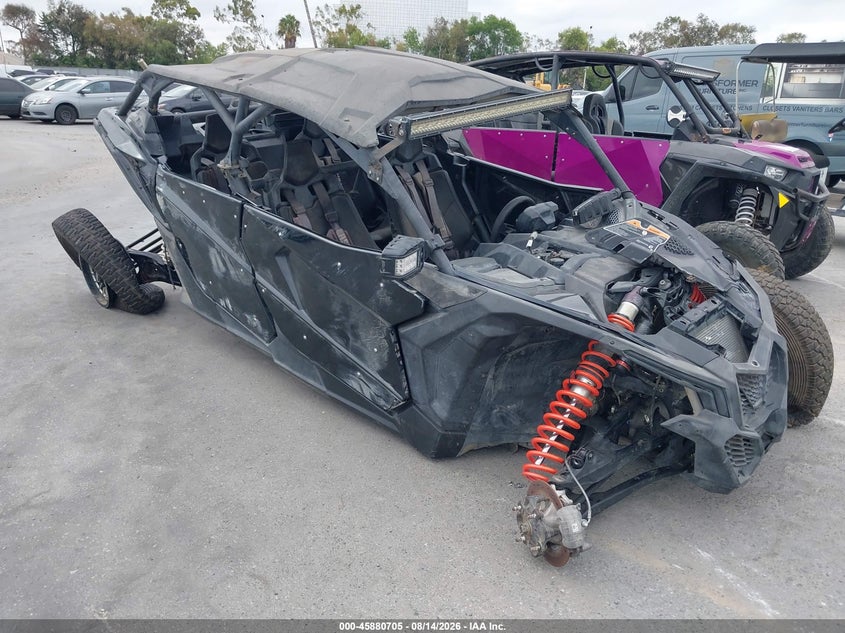 2020 Can-am/ brp Maverick VIN 3JBVNAV25LK001233 IAAI salvage auction — RIGHT SIDE, Wait Title, sold $7,600 on 2026-10-08 (photo 1)