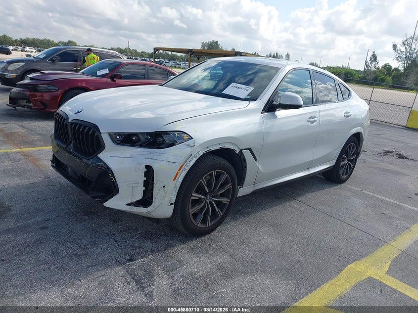 2026 BMW X6 VIN 5UX33EX08T9390531 IAAI salvage auction — LEFT SIDE, Clear (Tennessee), sold $45,750 on 2026-08-26 (photo 2)