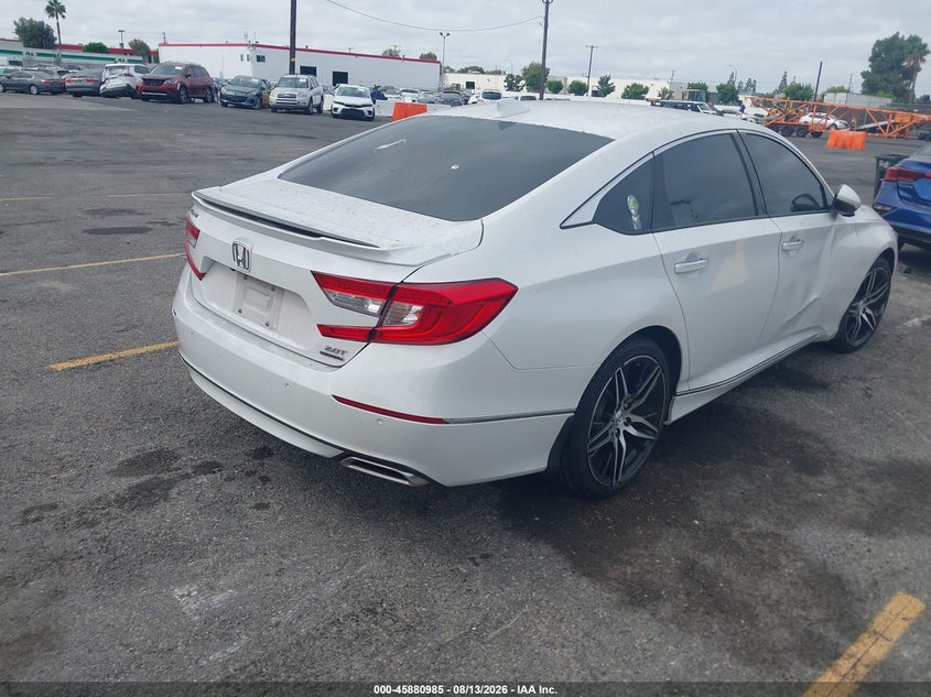2021 Honda Accord VIN 1HGCV2F97MA000031 IAAI salvage auction — SIDE, Wait Title, sold $7,800 on 2026-08-23 (photo 4)