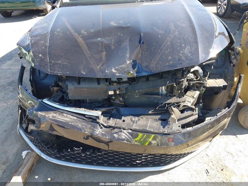 2025 Volkswagen Jetta VIN 3VW5X7BU8SM109118 IAAI salvage auction — FRONT END, Salvage Title, sold $3,850 on 2026-08-30 (photo 6)