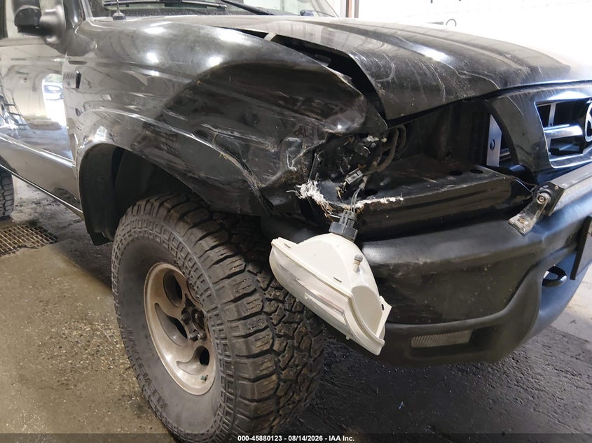 2005 Mazda B4000 VIN 4F4ZR47E15PM03674 IAAI salvage auction — FRONT END, Bill Of Sale (Alaska), sold $1,050 on 2026-08-21 (photo 6)