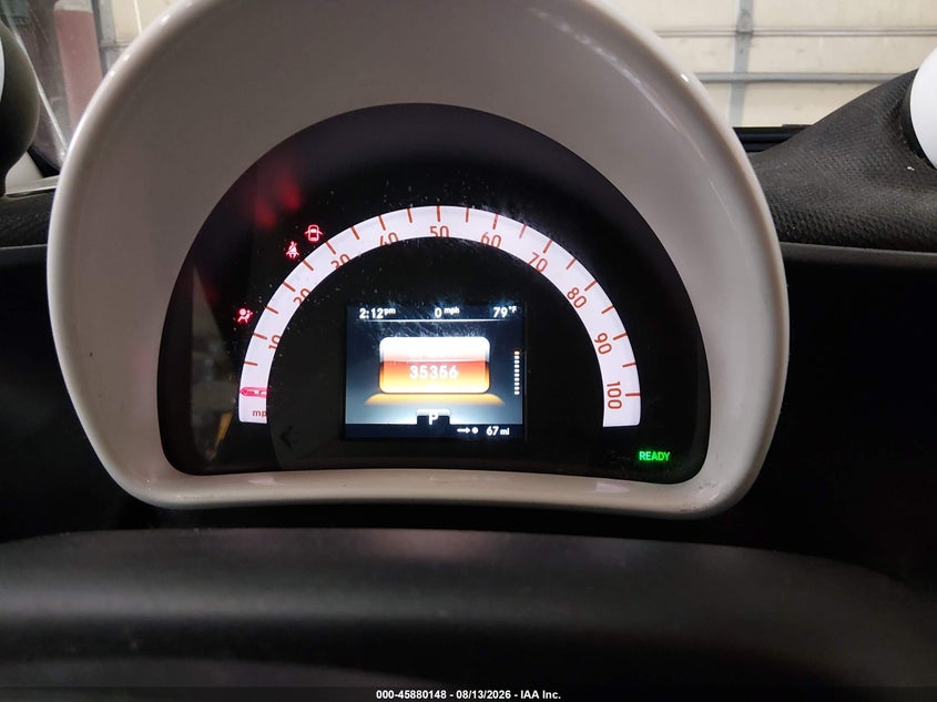 2019 Smart Fortwo VIN WMEFJ9BAXKK370687 IAAI salvage auction — REAR END, Salvage Title, sold $2,250 on 2026-09-24 (photo 7)