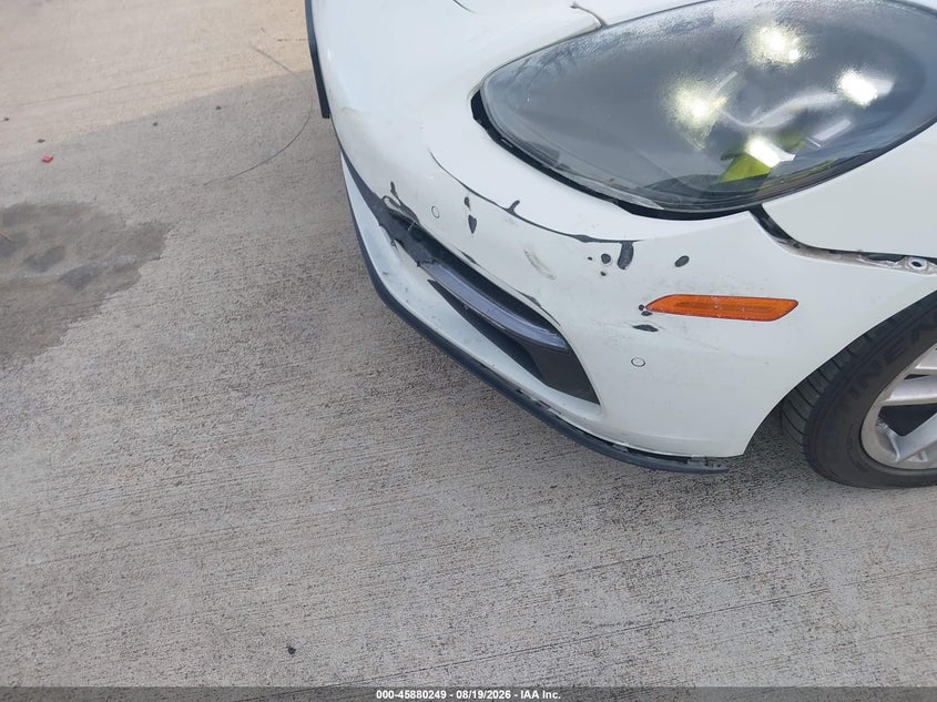 2019 Porsche Panamera VIN WP0AA2A78KL100485 IAAI salvage auction — FRONT END, Wait Title, sold $16,000 on 2026-10-16 (photo 6)