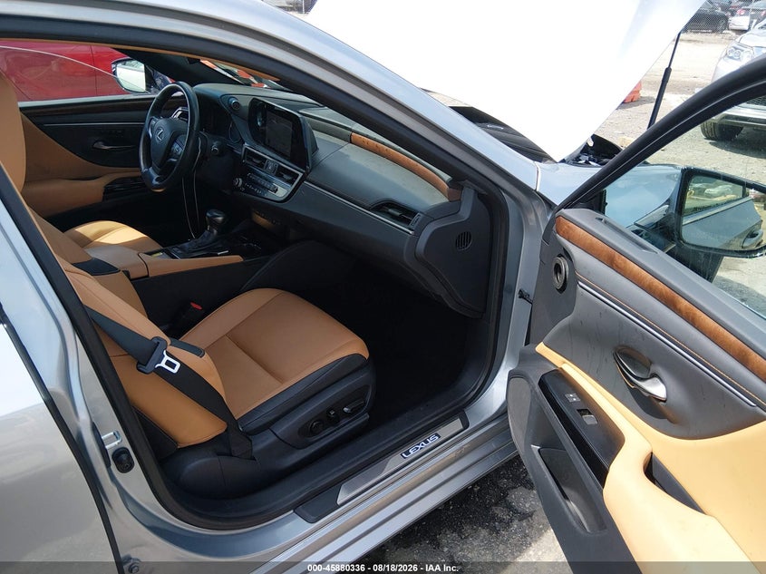 2024 Lexus ES VIN 58ADA1C14RU042528 IAAI salvage auction — FRONT END, Salvage (Virginia), sold $17,750 on 2026-09-11 (photo 5)