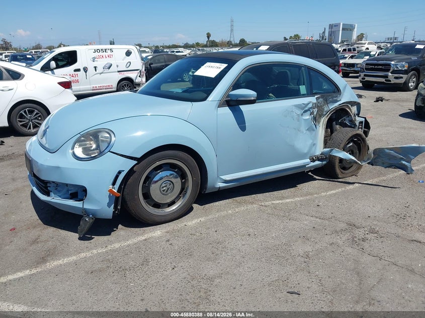 2013 Volkswagen Beetle VIN 3VWJP7AT3DM623260 IAAI salvage auction — LEFT SIDE, Salvage (California), sold $875 on 2026-08-26 (photo 2)