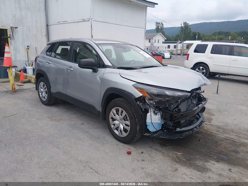 2026 Toyota Corolla cross VIN 7MUAAAAG4TV183820 IAAI salvage auction — FRONT & REAR, Wait Title, sold $7,800 on 2026-09-02 (photo 1)