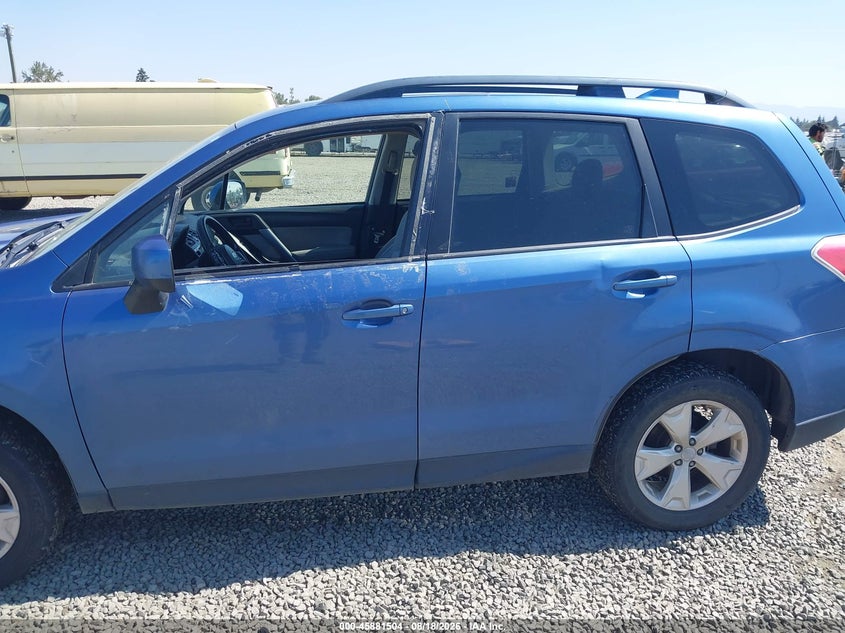 2016 Subaru Forester VIN JF2SJADC2GH521587 IAAI salvage auction — NORMAL WEAR, Peddle Clear Public-Restricted (Oregon), sold $2,500 on 2026-09-11 (photo 6)