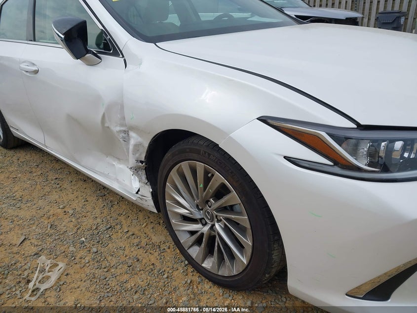 2022 Lexus ES VIN 58AEA1C12NU018937 IAAI salvage auction — SIDE, Salvage (Virginia), sold $21,600 on 2026-08-31 (photo 6)