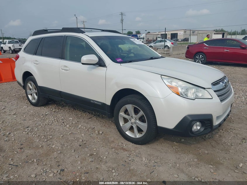 2014 Subaru Outback VIN 4S4BRCDC8E3289019 IAAI salvage auction — HAIL, Wait Title, sold $625 on 2026-10-05 (photo 1)