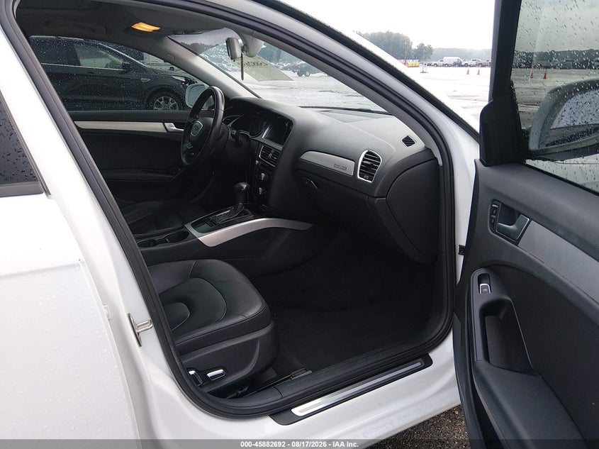 2014 Audi A4 VIN WAUBFAFL1EN001101 IAAI salvage auction — RIGHT SIDE, Clear (Indiana), sold $2,400 on 2026-09-11 (photo 5)