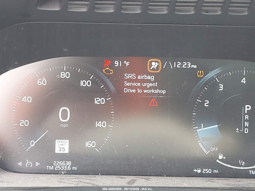 2016 Volvo Xc90 VIN YV4102XK2G1063870 IAAI salvage auction — NORMAL WEAR, Clear (Michigan), sold $2,675 on 2026-09-02 (photo 7)
