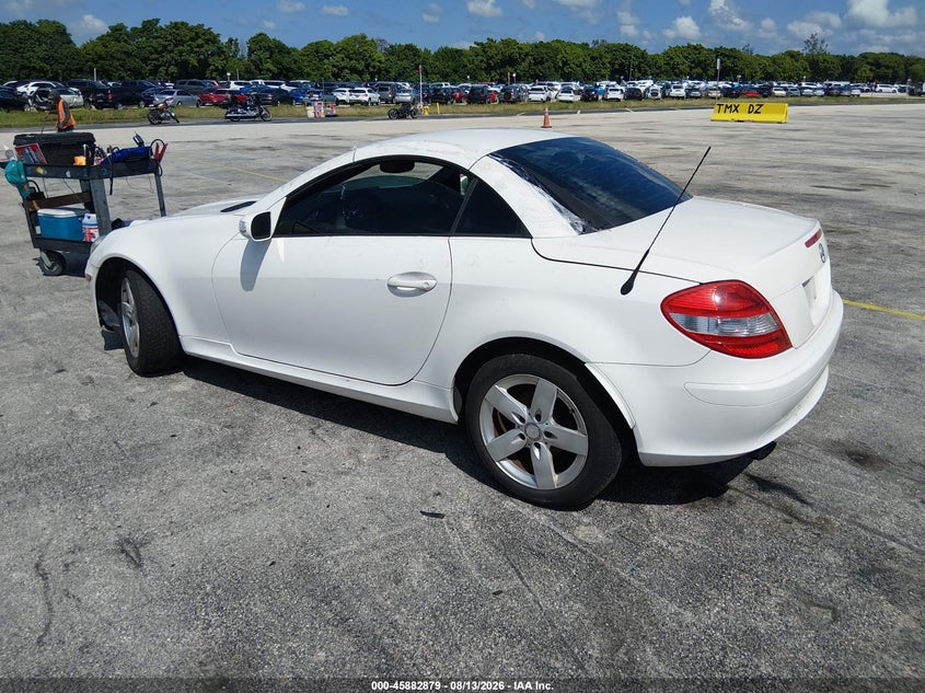 2006 Mercedes-benz Slk-klasse VIN WDBWK54F66F091697 IAAI salvage auction — NORMAL WEAR, Salvage (Florida), sold $400 on 2026-08-20 (photo 3)