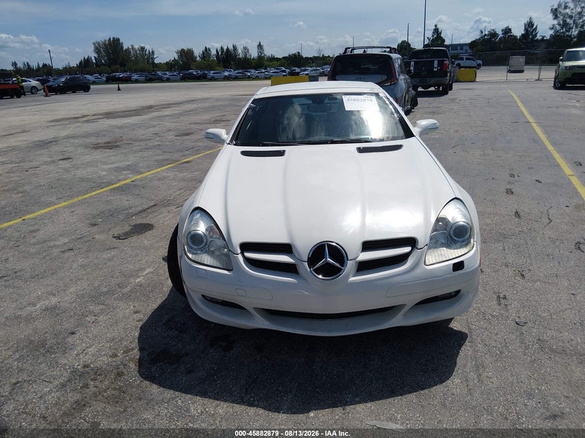 2006 Mercedes-benz Slk-klasse VIN WDBWK54F66F091697 IAAI salvage auction — NORMAL WEAR, Salvage (Florida), sold $400 on 2026-08-20 (photo 6)