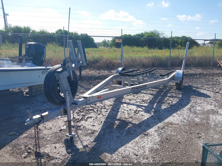 2019 Mclaren VIN 4LYBA2010KH006487 IAAI salvage auction — FRONT END, Original (Texas), sold $25 on 2026-09-01 (photo 2)