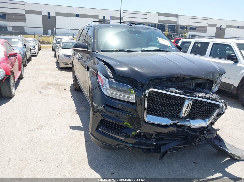 2021 Lincoln Navigator VIN 5LMJJ2KT4MEL01361 — IAAI salvage auction photo
