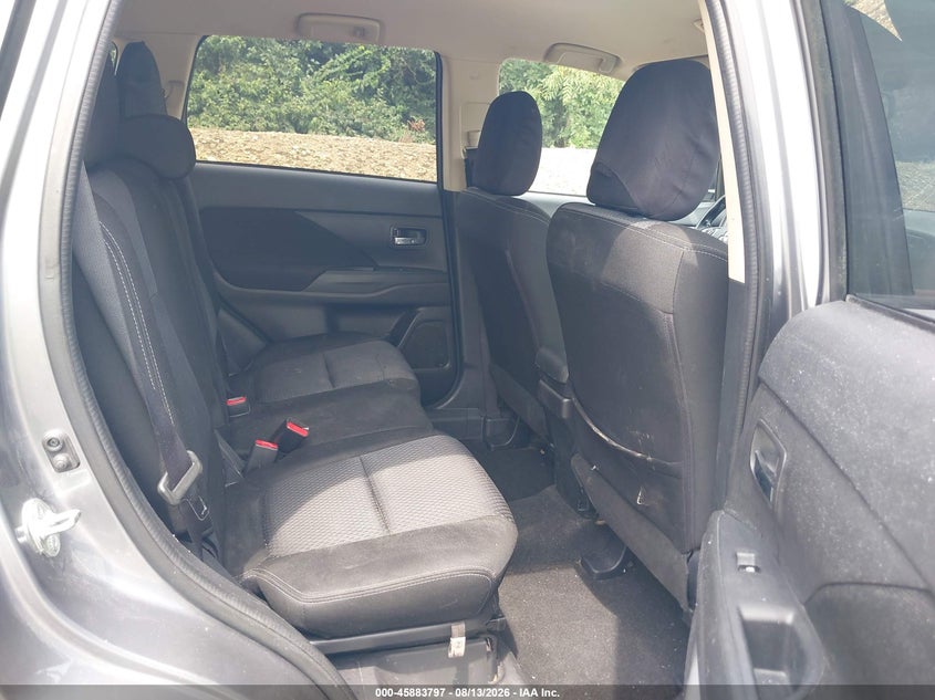 2016 Mitsubishi Outlander VIN JA4AD2A37GZ020372 IAAI salvage auction — FRONT END, Wait Title, sold $1,650 on 2026-09-10 (photo 8)