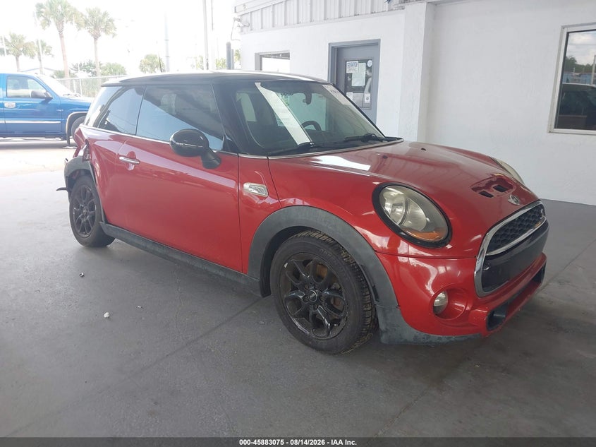 2014 Mini Hard top VIN WMWXM7C54ET986672 IAAI salvage auction — RIGHT REAR, Rebuildable (Florida), sold $850 on 2026-08-27 (photo 1)