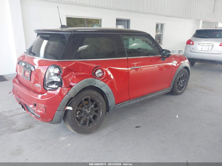 2014 Mini Hard top VIN WMWXM7C54ET986672 IAAI salvage auction — RIGHT REAR, Rebuildable (Florida), sold $850 on 2026-08-27 (photo 4)
