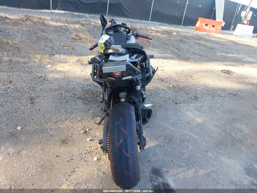 2025 Yamaha Yzf VIN JYARM38E7SA016542 IAAI salvage auction — LEFT & RIGHT, Salvage (South Carolina), sold $475 on 2026-09-30 (photo 6)