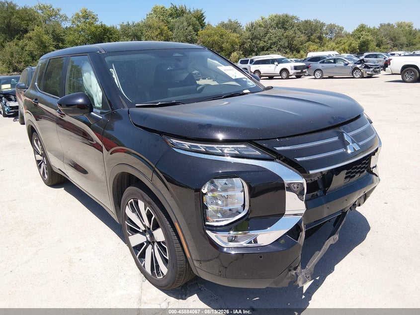 2026 Mitsubishi Outlander VIN JA4J3VAB9TZ043805 — IAAI salvage auction photo