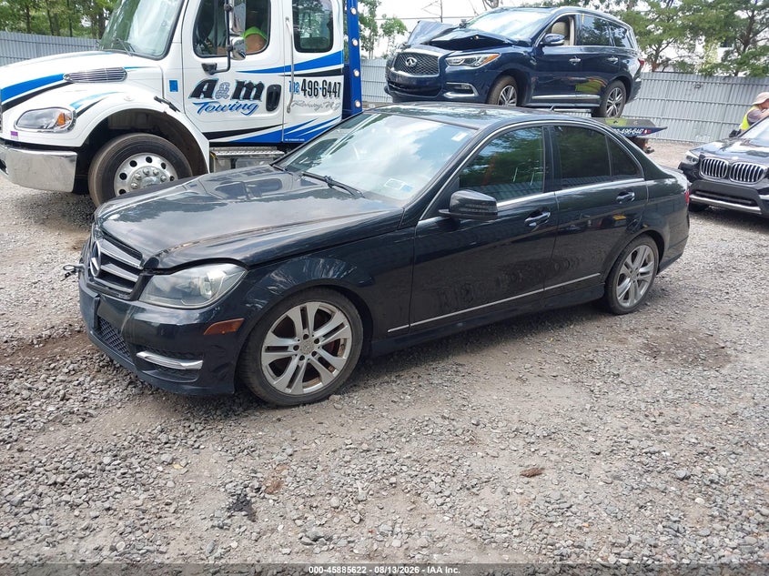 2013 Mercedes-benz C-klasse VIN WDDGF8AB0DR269196 IAAI salvage auction — FRONT END, Clear (New Jersey), sold $875 on 2026-08-19 (photo 2)