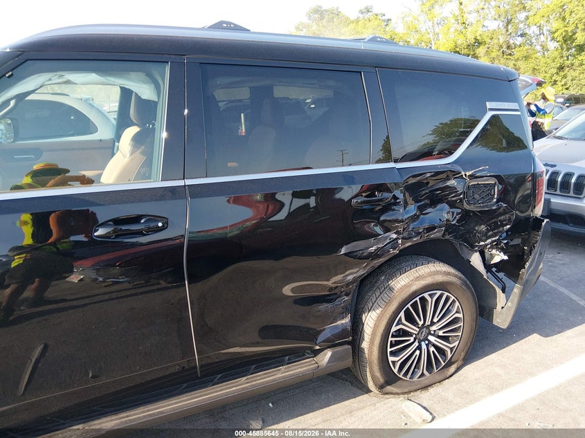 2026 Nissan Armada VIN JN8AY3BB7T9123022 IAAI salvage auction — SIDE, Salvage Title, sold $43,850 on 2026-09-03 (photo 6)