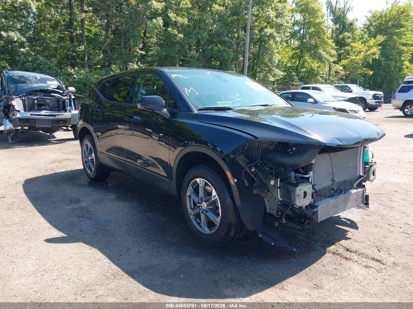 2025 Chevrolet Blazer VIN 3GNKBHR42SS130310 — IAAI salvage auction photo