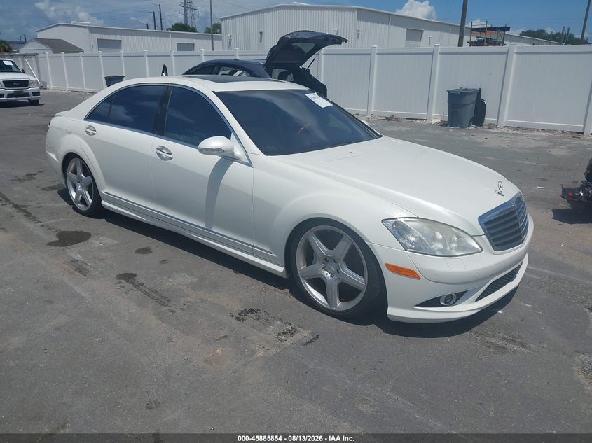 2009 Mercedes-benz S class VIN WDDNG86X19A267617 IAAI salvage auction — NORMAL WEAR, Clear (Florida), sold $1,850 on 2026-08-17 (photo 1)