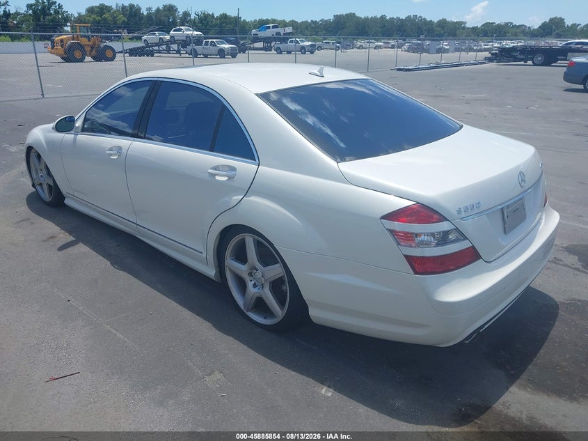 2009 Mercedes-benz S class VIN WDDNG86X19A267617 IAAI salvage auction — NORMAL WEAR, Clear (Florida), sold $1,850 on 2026-08-17 (photo 3)