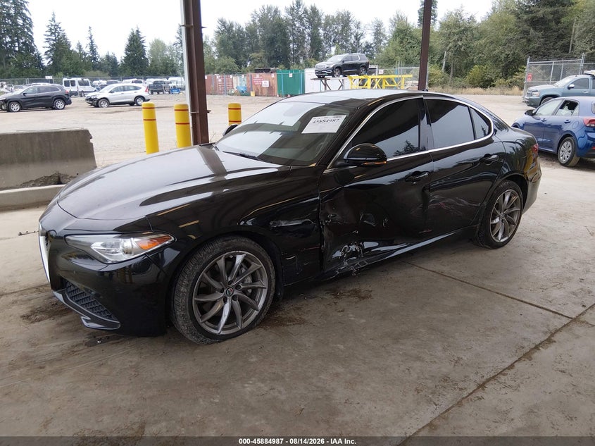 2017 Alfa romeo Giulia VIN ZARFAEDNXH7540099 IAAI salvage auction — LEFT SIDE, Wait Title, sold $4,550 on 2026-09-02 (photo 2)