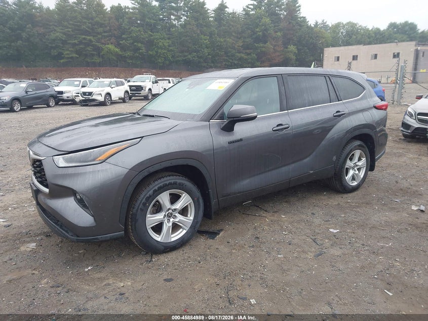 2021 Toyota Highlander VIN 5TDBBRCH1MS536628 IAAI salvage auction — RIGHT SIDE, Salvage (Massachusetts), sold $16,300 on 2026-10-16 (photo 2)