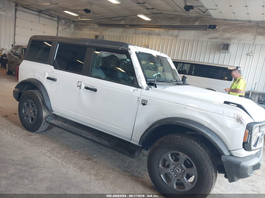 2025 Ford Bronco VIN 1FMDE7BH1SLB63056 — IAAI salvage auction photo