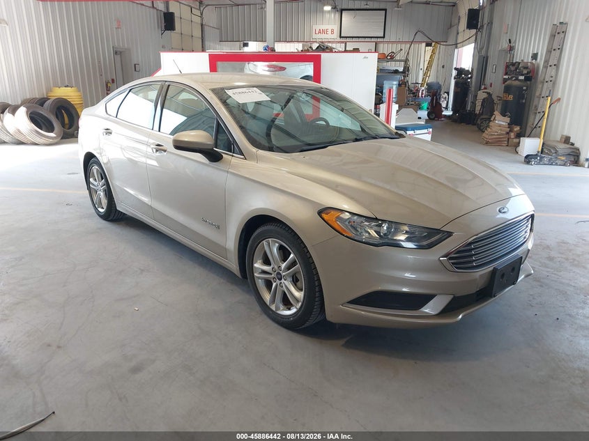2018 Ford Fusion VIN 3FA6P0UU9JR235832 — IAAI salvage auction photo