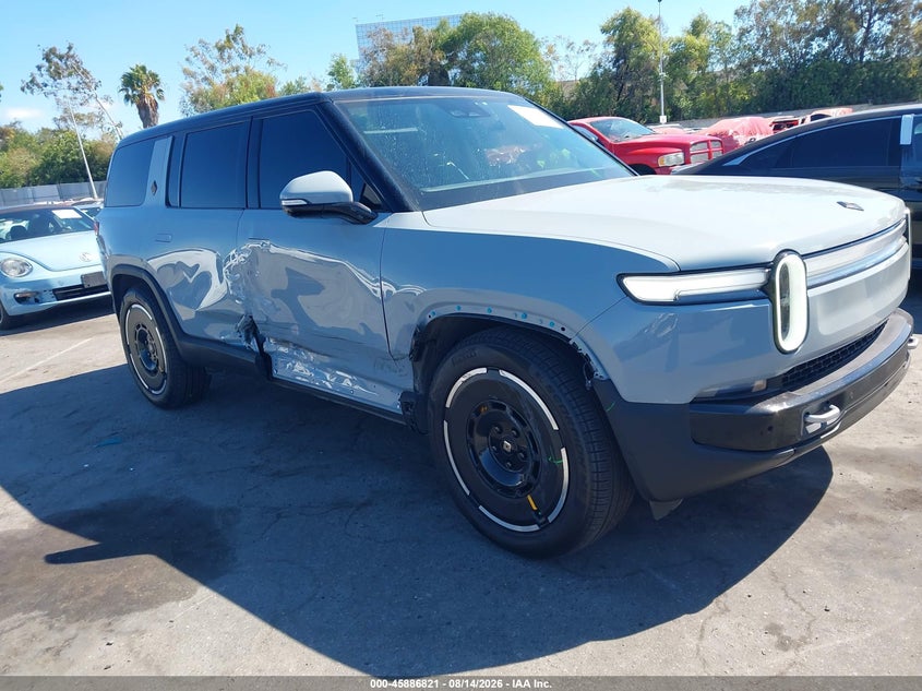 2025 Rivian R1s VIN 7PDSGBBA6SN052690 — IAAI salvage auction photo