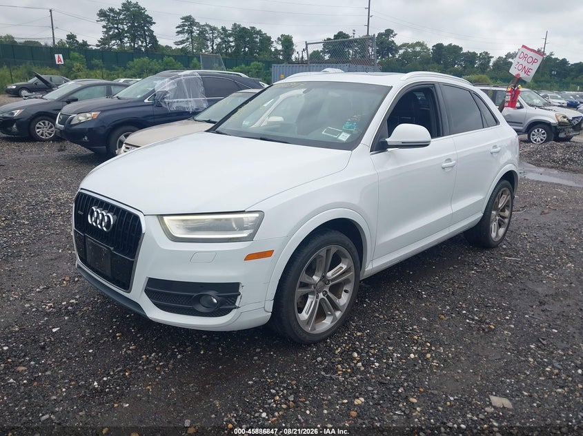 2015 Audi Q3 VIN WA1EFCFS4FR010415 IAAI salvage auction — NORMAL WEAR, Clear (New York), sold $2,400 on 2026-09-20 (photo 2)