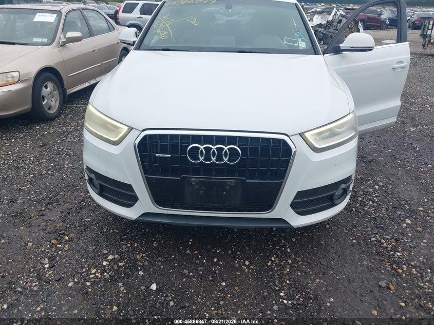 2015 Audi Q3 VIN WA1EFCFS4FR010415 IAAI salvage auction — NORMAL WEAR, Clear (New York), sold $2,400 on 2026-09-20 (photo 6)