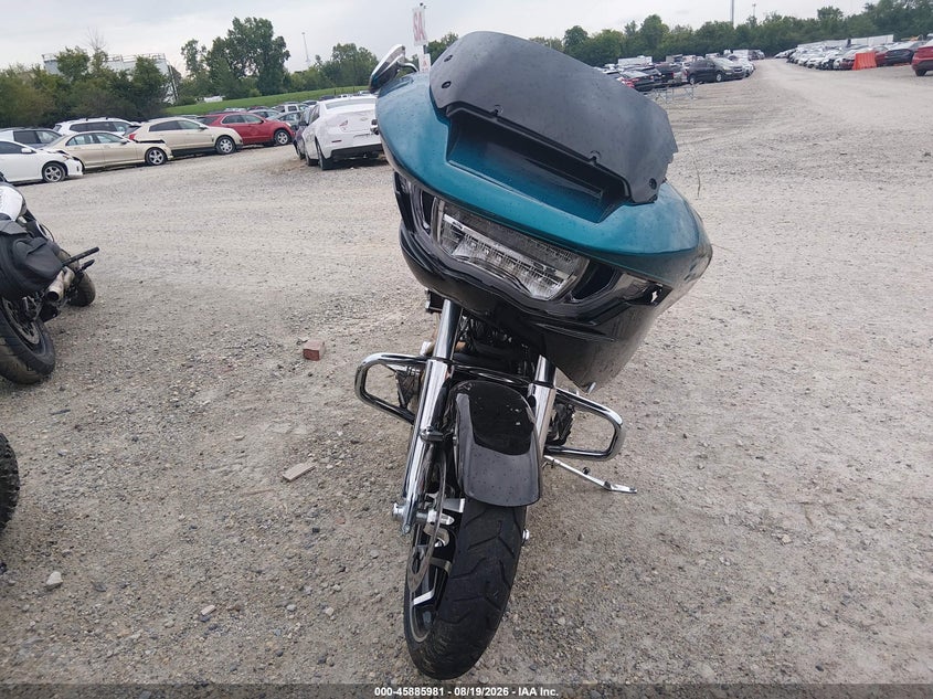 2026 Harley-davidson Road glide VIN 1HD1KH718TB602499 IAAI salvage auction — ROLLOVER, Wait Title, sold $13,750 on 2026-10-06 (photo 5)