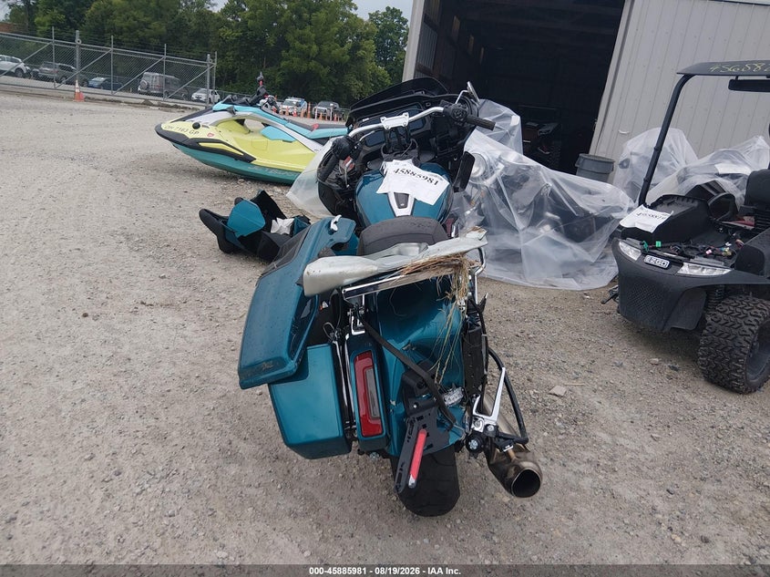 2026 Harley-davidson Road glide VIN 1HD1KH718TB602499 IAAI salvage auction — ROLLOVER, Wait Title, sold $13,750 on 2026-10-06 (photo 6)