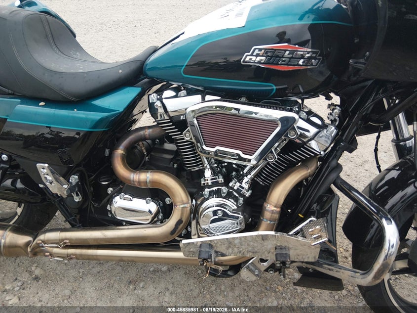 2026 Harley-davidson Road glide VIN 1HD1KH718TB602499 IAAI salvage auction — ROLLOVER, Wait Title, sold $13,750 on 2026-10-06 (photo 8)