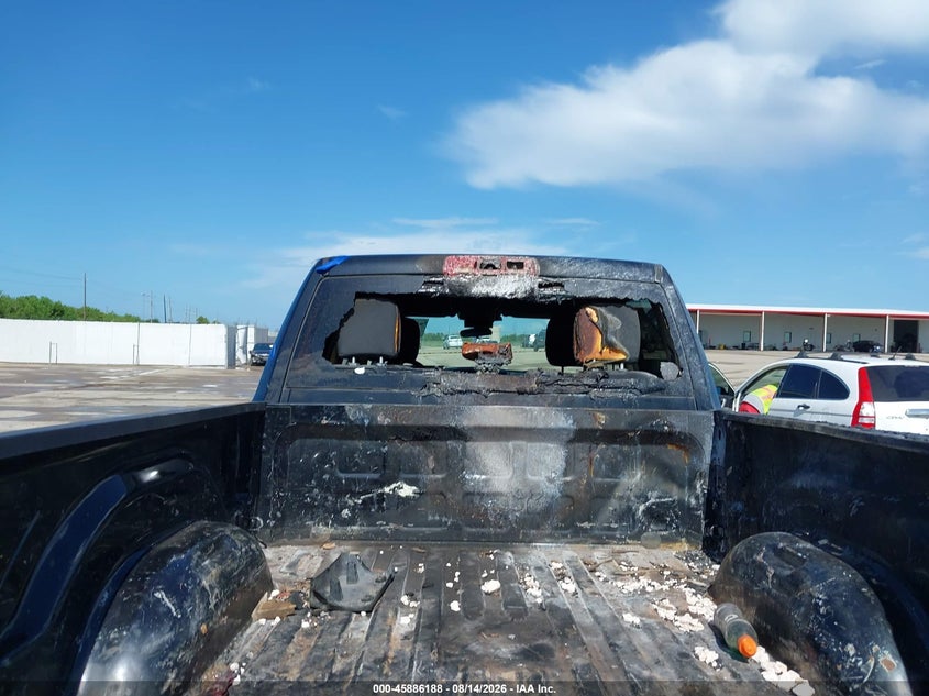 2020 RAM 2500 VIN 3C6UR5CL3LG287514 IAAI salvage auction — Exterior Burn, Clear, sold $15,450 on 2026-10-16 (photo 6)