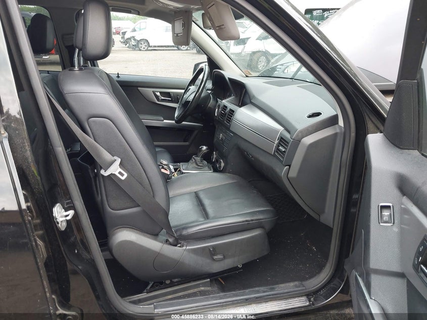 2010 Mercedes-benz Glk-class VIN WDCGG8HB4AF294364 IAAI salvage auction — NORMAL WEAR, Clear (Maryland), sold $1,850 on 2026-08-19 (photo 5)