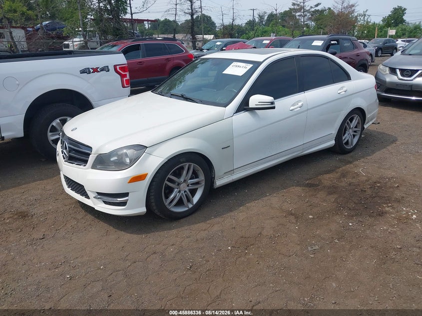 2014 Mercedes-benz C class VIN WDDGF4HB9EA950259 IAAI salvage auction — FRONT END, Clear (New Jersey), sold $1,625 on 2026-08-17 (photo 2)